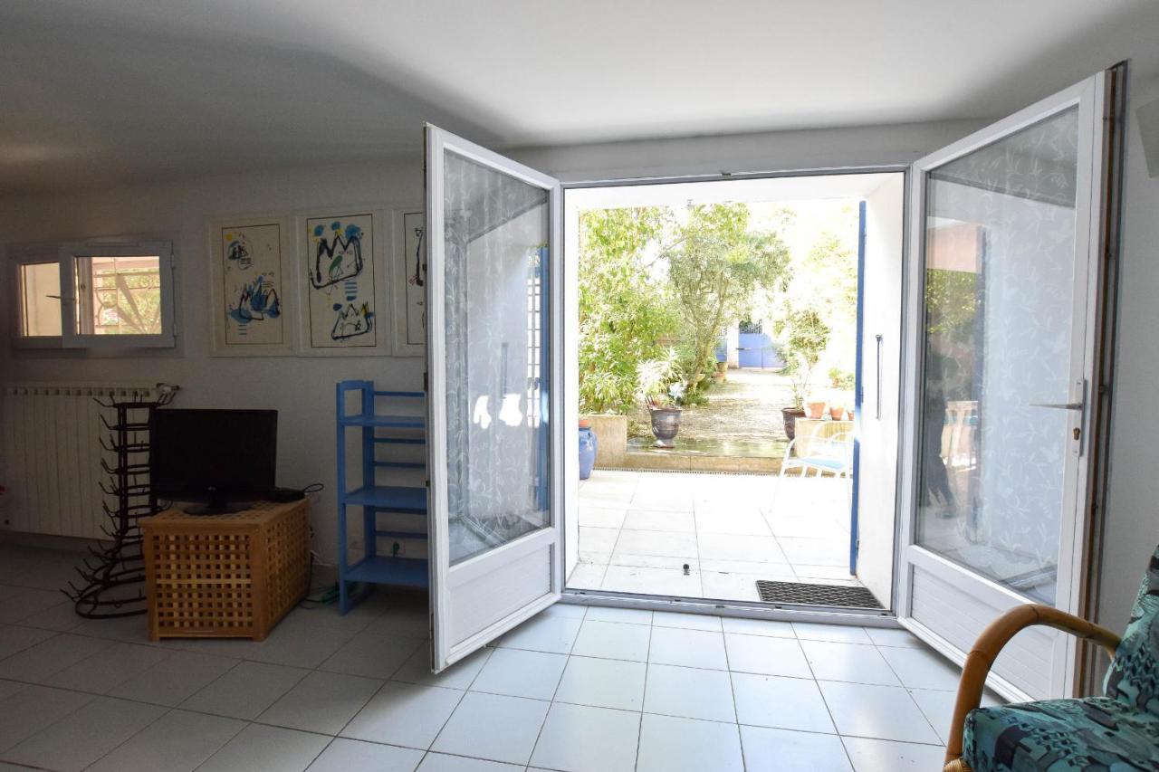 Appartement Moulin Rose - Location avec jardin et parking à Arles Extérieur photo