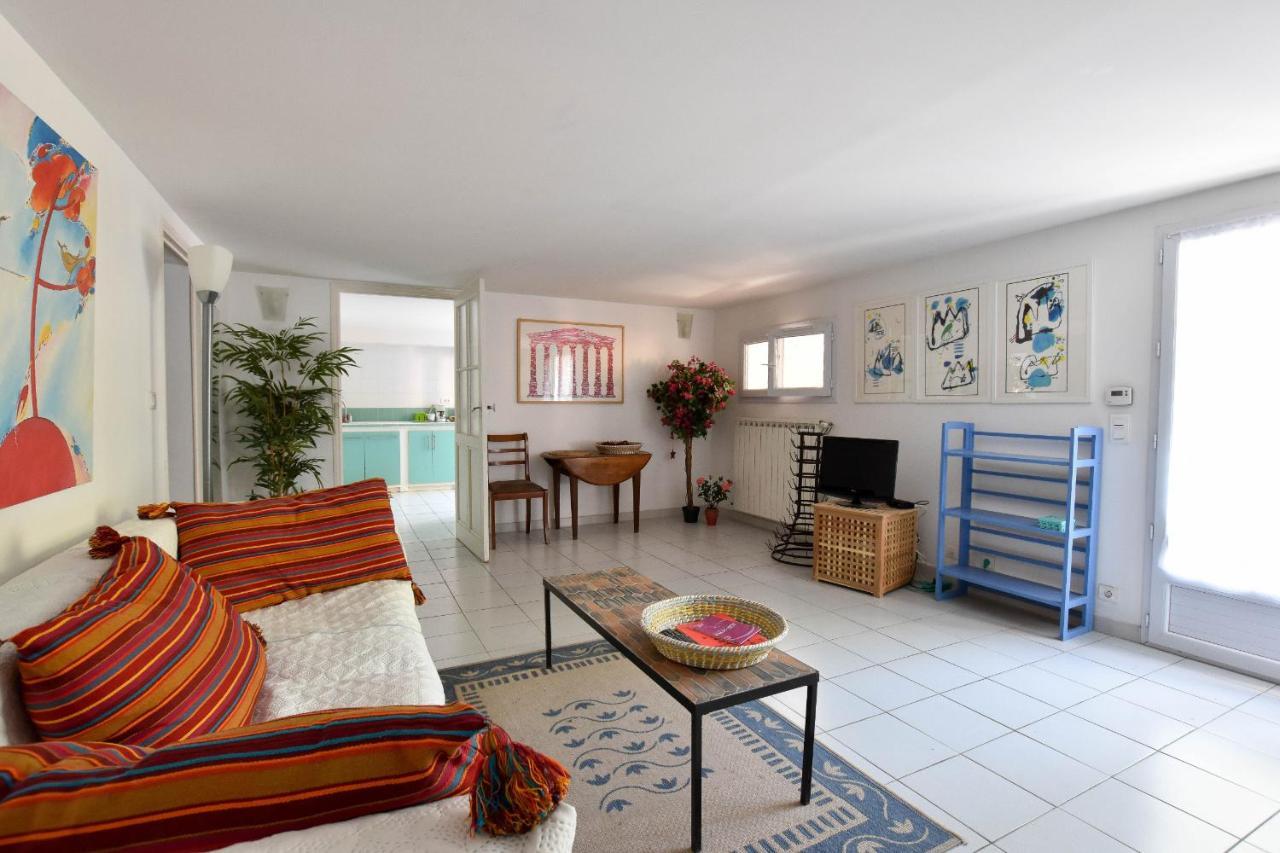 Appartement Moulin Rose - Location avec jardin et parking à Arles Extérieur photo
