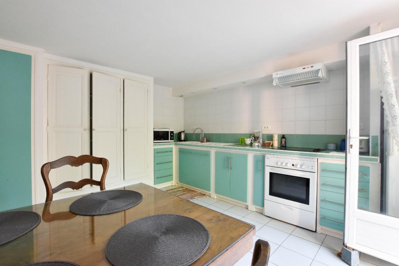 Appartement Moulin Rose - Location avec jardin et parking à Arles Extérieur photo